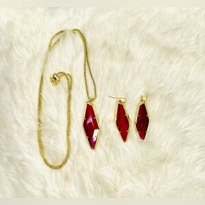 Kendra Scott Necklace and matching earrings